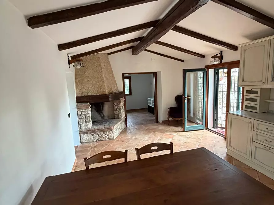 Immagine 4 di Villa in affitto  a Fiano Romano