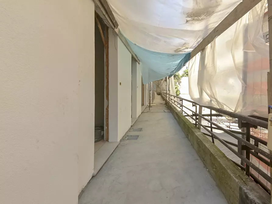 Immagine 1 di Loft/Open space in vendita  in Via Ugo Foscolo 6 a Torino