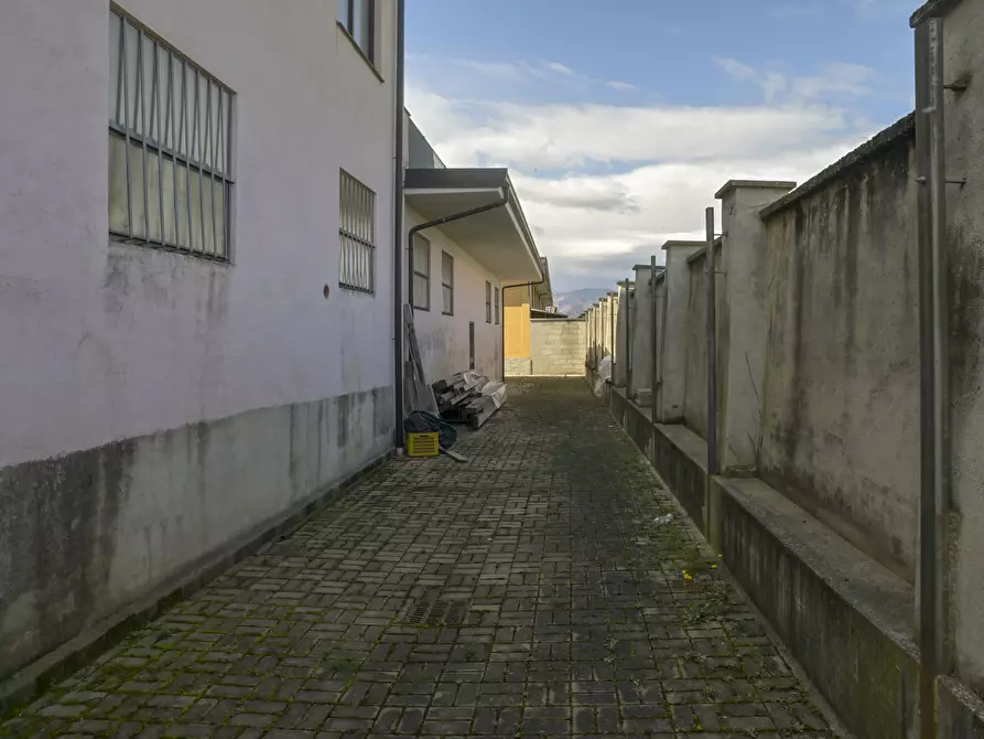 Immagine 9 di Attività artigianale in vendita  in via Giuseppe Cavallo 18 a Venaria Reale