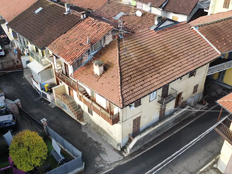 Immagine 1 di Porzione di casa in vendita  in via salvatore mura 18 a Front