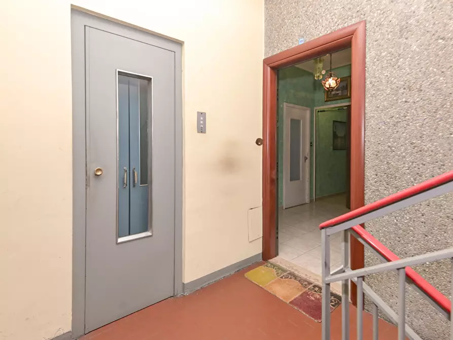 Immagine 4 di Quadrilocale in vendita  in Via Giovanni Roveda 25 a Torino