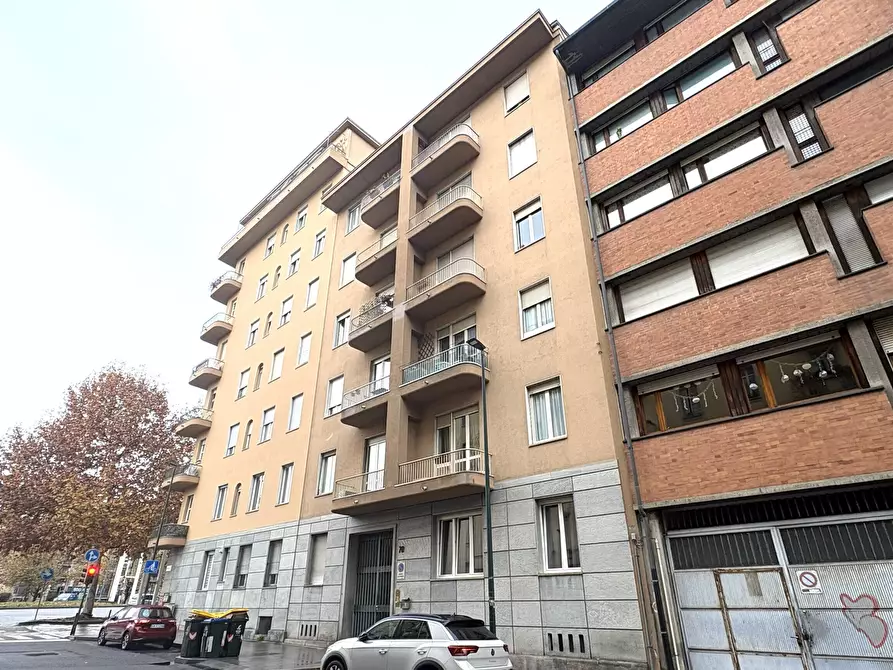 Immagine 1 di Trilocale in vendita  in VIA EVANGELISTA TORRICELLI 70 a Torino