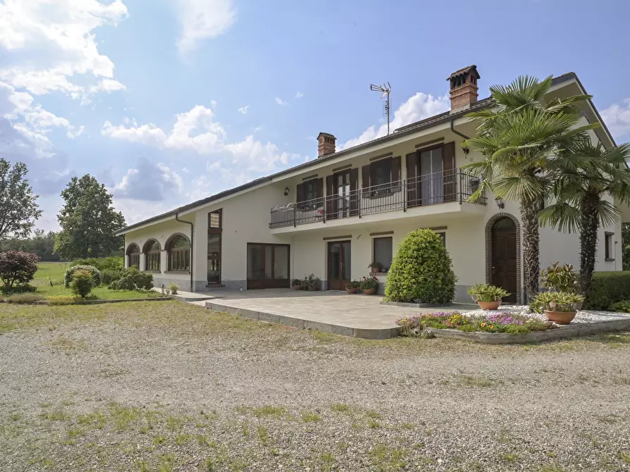 Immagine 15 di Agriturismo in vendita  in Via Vauda 56 a Lombardore