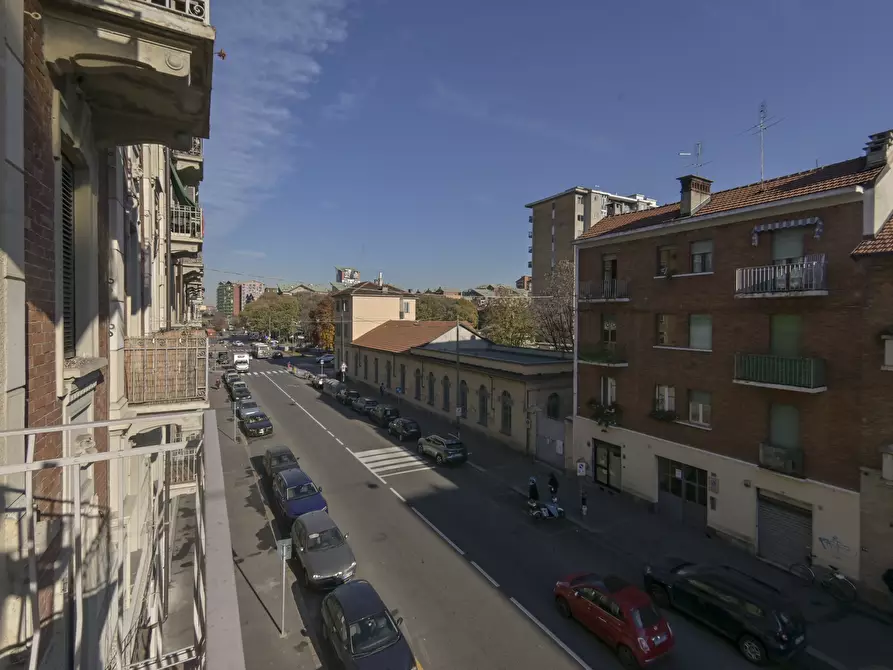 Immagine 18 di Quadrilocale in vendita  in via Livorno 9 a Torino