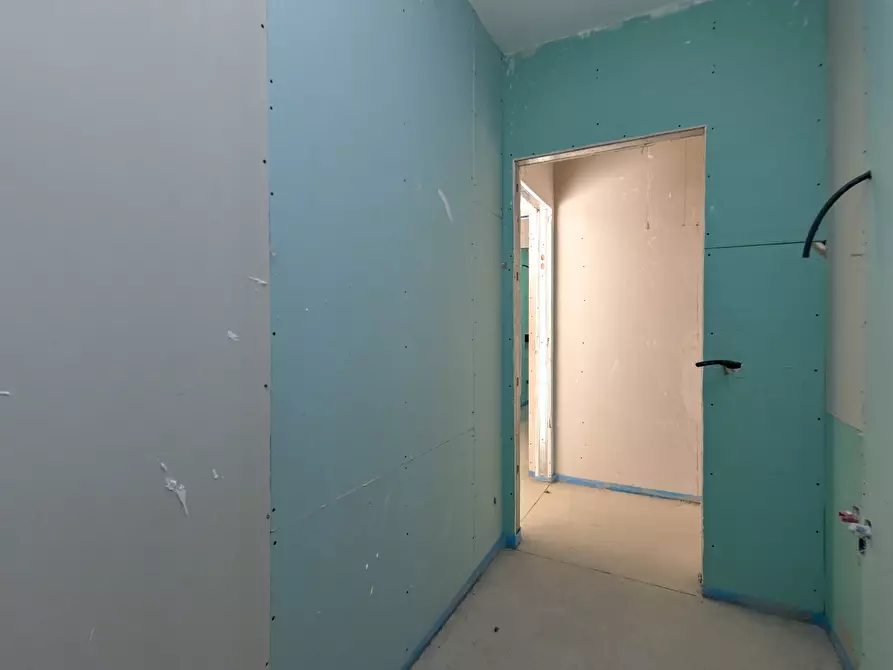 Immagine 30 di Loft/Open space in vendita  in Via Ugo Foscolo 6 a Torino