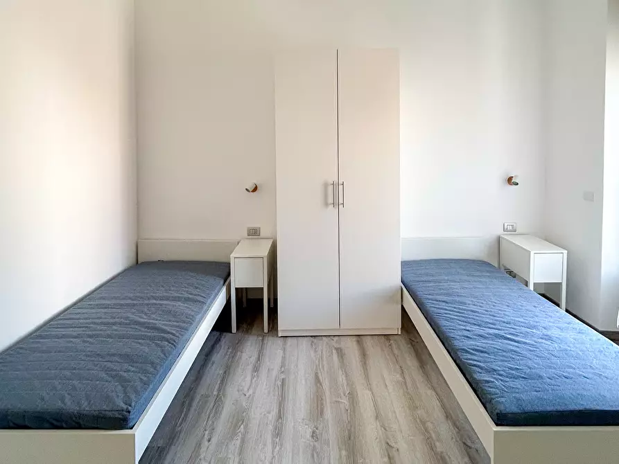 Immagine 21 di Stanza singola in affitto  in via pesaro 32 a Torino