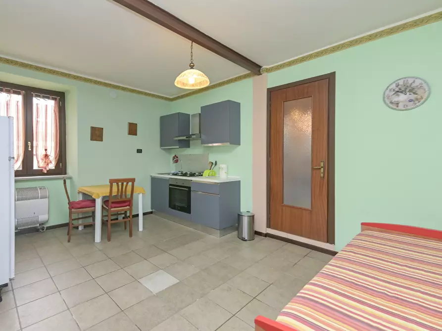 Immagine 5 di Monolocale in vendita  in Via Roma 3 a Viù