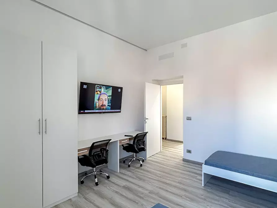 Immagine 23 di Stanza singola in affitto  in via pesaro 32 a Torino