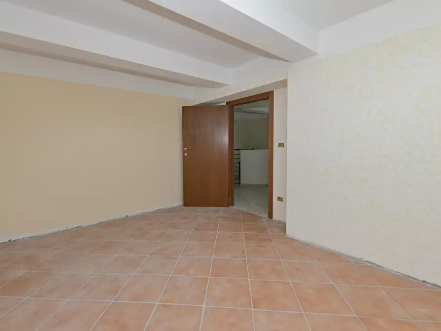 Immagine 73 di Attività artigianale in vendita  in via Giuseppe Cavallo 18 a Venaria Reale