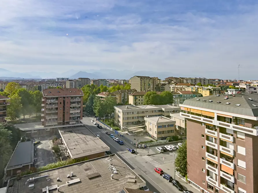 Immagine 27 di Trilocale in vendita  in Corso Monte Cucco 146 a Torino