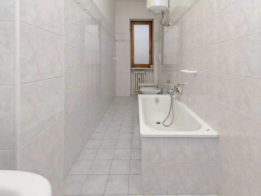 Immagine 36 di Trilocale in vendita  in Via Guglielmo Baldessano 24 a Carmagnola