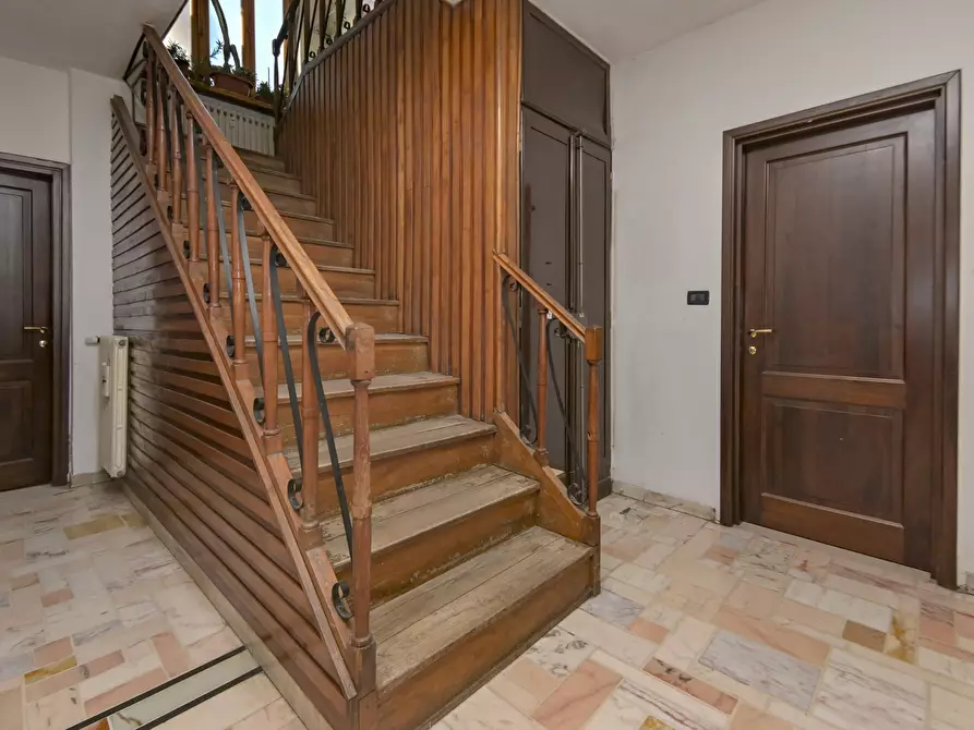 Immagine 9 di Attico in vendita  in Via Ventimiglia 76 a Torino