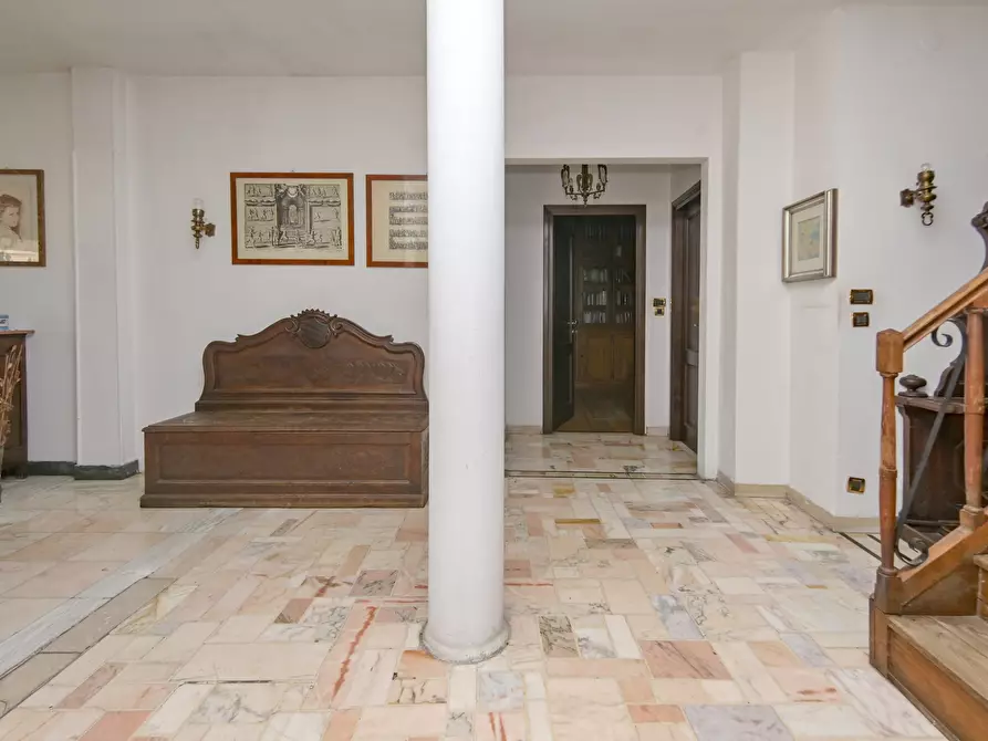 Immagine 7 di Attico in vendita  in Via Ventimiglia 76 a Torino