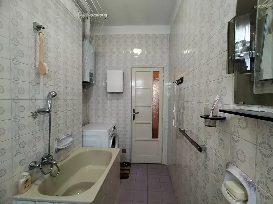 Immagine 16 di Quadrilocale in vendita  in Via dei Frassini 33 a Torino