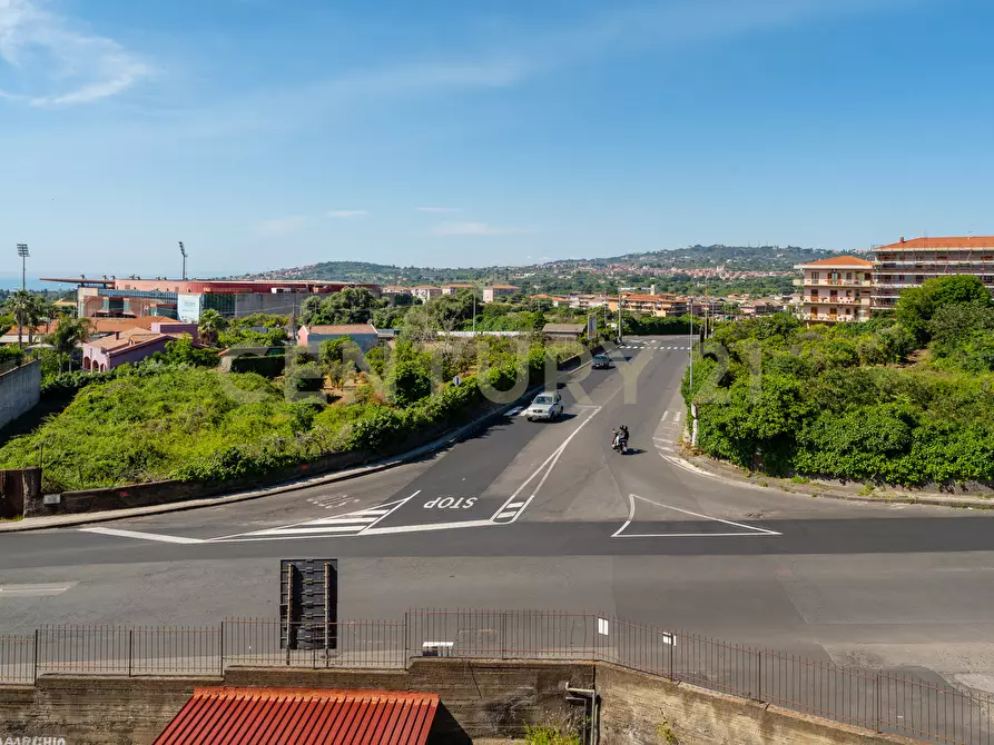 Immagine 31 di Trilocale in vendita  in Via Riccardo Wagner 50 a Acireale