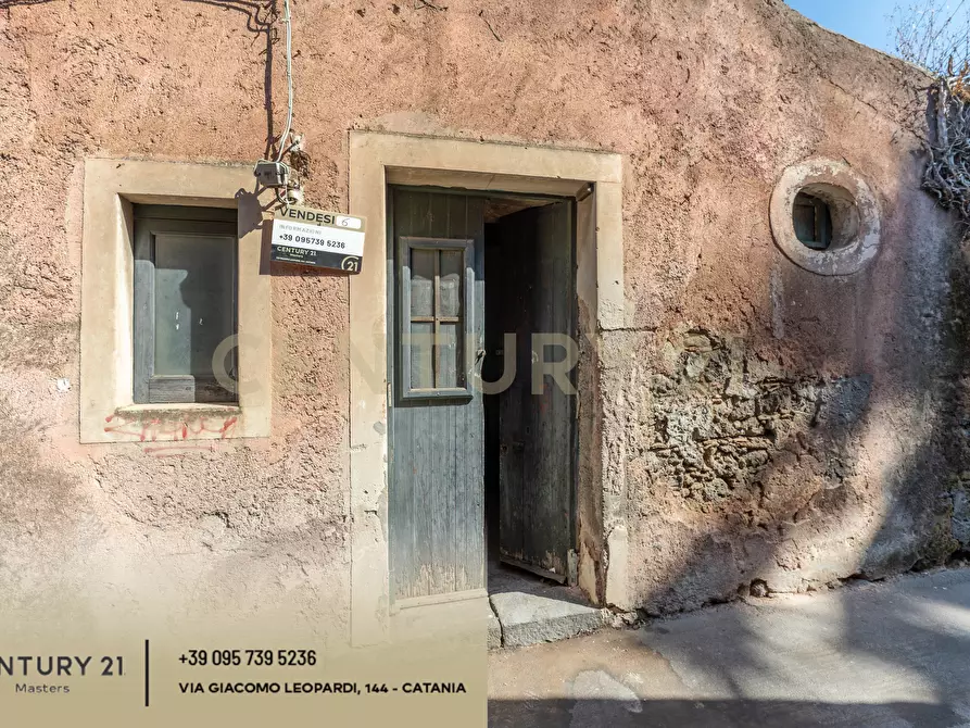 Immagine 6 di Villa in vendita  in Via Manganelli 1 a Mascalucia