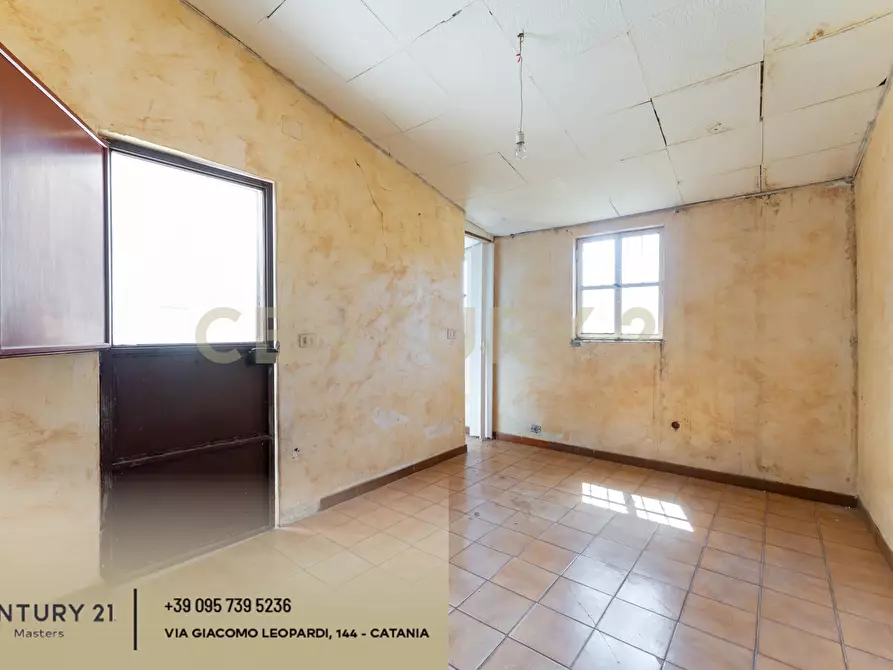 Immagine 84 di Quadrilocale in vendita  in Stradale Cravone 105 a Catania