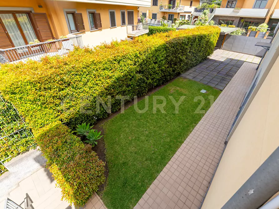 Immagine 9 di Villa in vendita  in Via Scala 58 a San Gregorio Di Catania