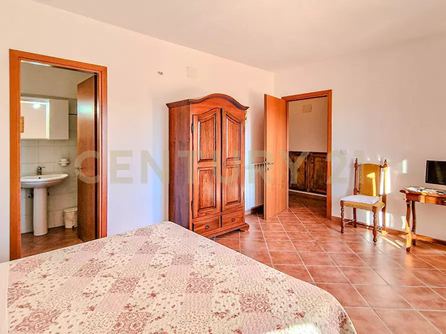 Immagine 32 di Rustico / casale in vendita  in Loc. Poderi di Montemerano a Manciano