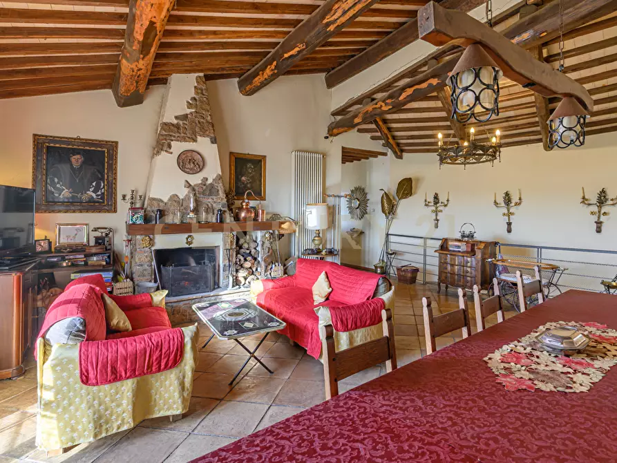 Immagine 51 di Villa in vendita  in Località Campo Rotondo snc a Capranica