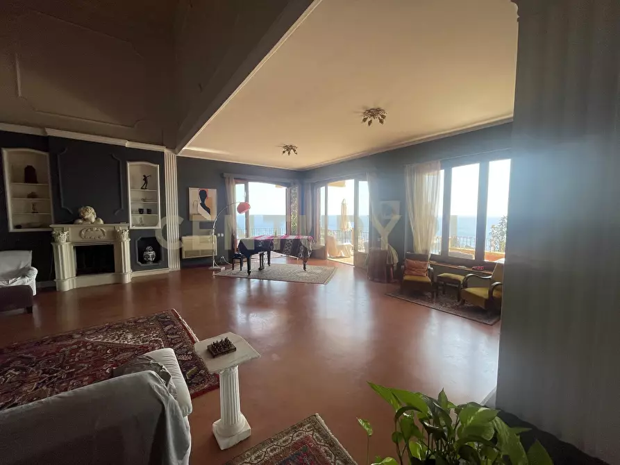 Immagine 12 di Villa in vendita  in manzella sn a Aci Castello