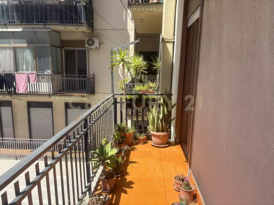 Immagine 29 di Pentalocale in vendita  in Via Acquedotto Greco 181 a Catania