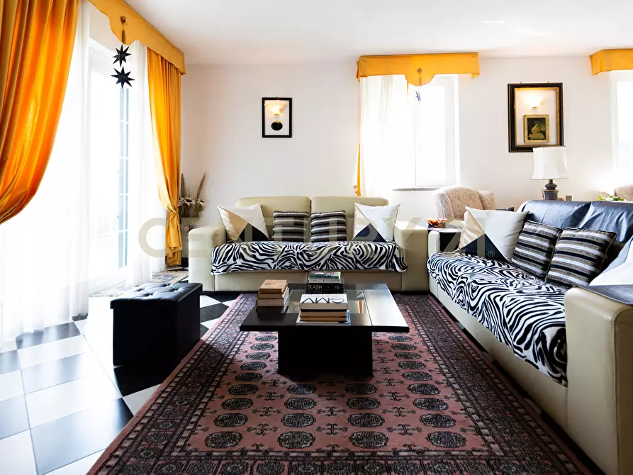 Immagine 8 di Villa in vendita  in Via Giacomo Puccini a Tempio Pausania