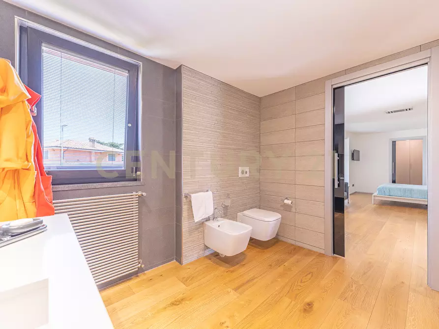 Immagine 69 di Villa in vendita  in Via Palmoli 27 a Roma