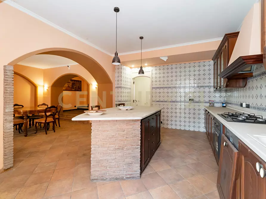 Immagine 51 di Villa in vendita  in Via Ingegnere 130 a Catania