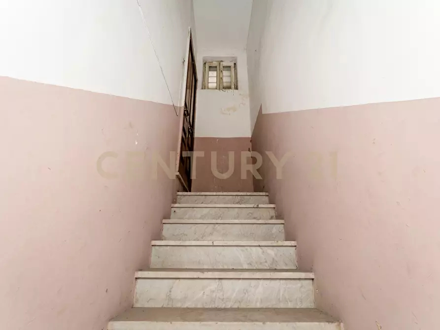 Immagine 29 di Bilocale in vendita  in corso delle province 84 a Catania