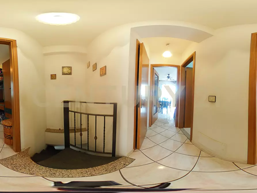 Immagine 62 di Trilocale in vendita  in Via Giuseppe Verdi 40 a Roccalumera