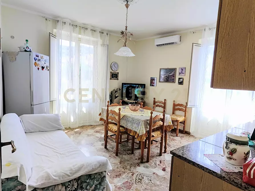 Immagine 13 di Trilocale in vendita  in Via Giuseppe Fazio 2 a Trabia