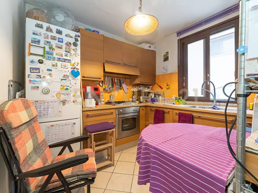 Immagine 23 di Trilocale in vendita  in Via del Vecchio Bastione 29 a Catania