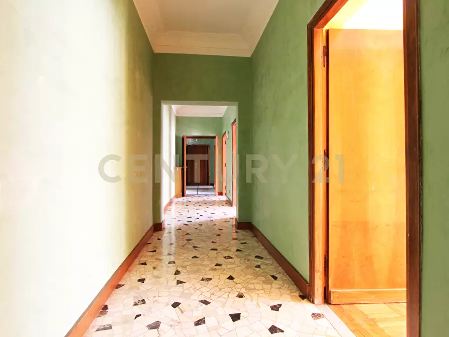 Immagine 11 di Pentalocale in affitto  in Piazza Orazio Marucchi 5 a Roma