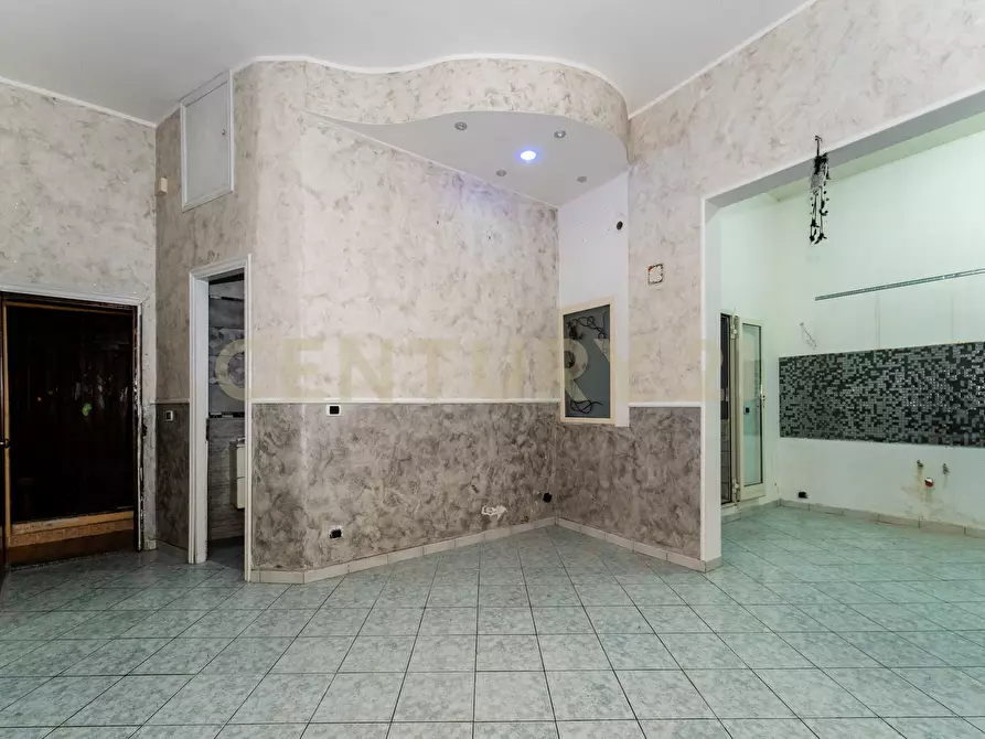Immagine 8 di Trilocale in vendita  in Via del Piccone 7 a Catania