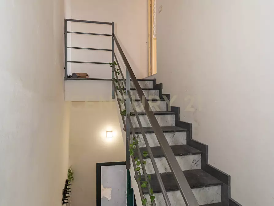 Immagine 18 di Casa indipendente in vendita  in Via Adelia 94 a Catania