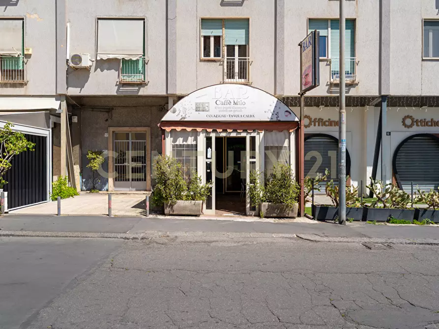 Immagine 28 di Bar / Ristorante in vendita  in Via Milo 10 a Catania