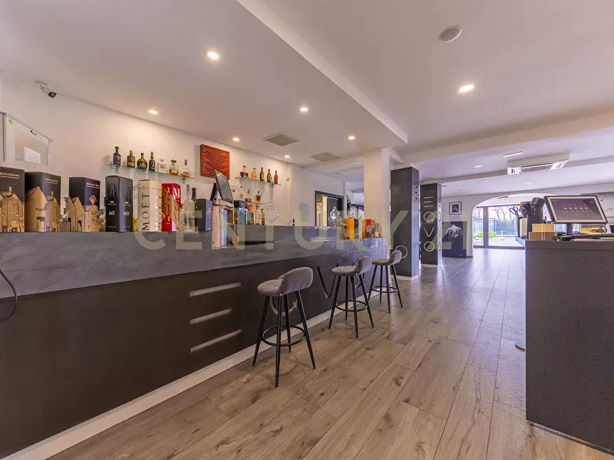 Immagine 22 di Attività commerciale in vendita  in Via Fratelli Maristi 14 a Roma