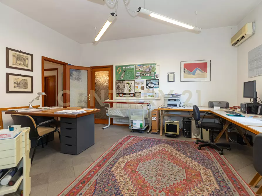 Immagine 2 di Ufficio in vendita  in Via Convento del Carmine 5 a Tremestieri Etneo