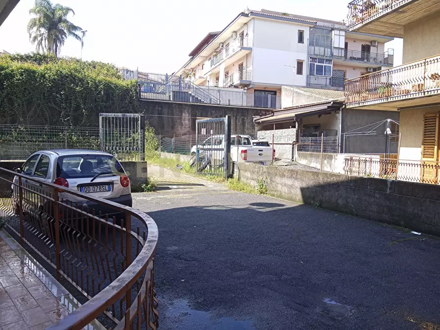 Immagine 20 di Bilocale in vendita  in Via Spirito Santo 51 a Aci Sant'antonio