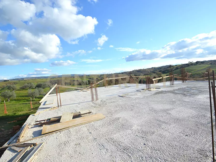 Immagine 9 di Casa bifamiliare in vendita  a Magliano In Toscana