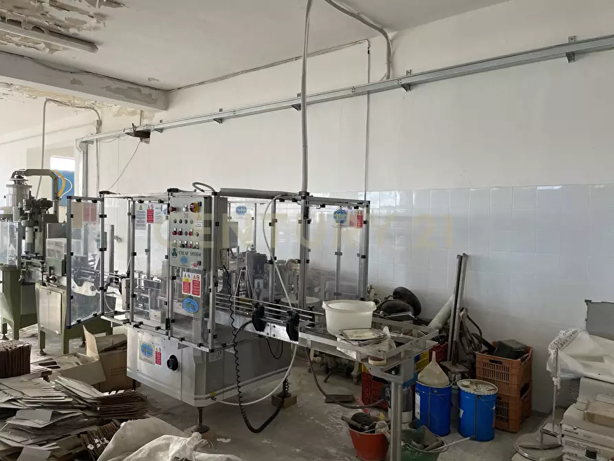 Immagine 99 di Attività artigianale in vendita  in Via Santisi a Motta D'affermo