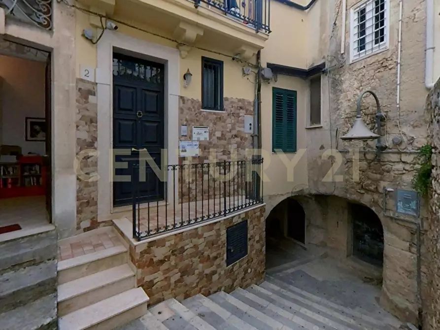 Immagine 89 di Casa indipendente in vendita  in Strada Pellico 26 a Modica