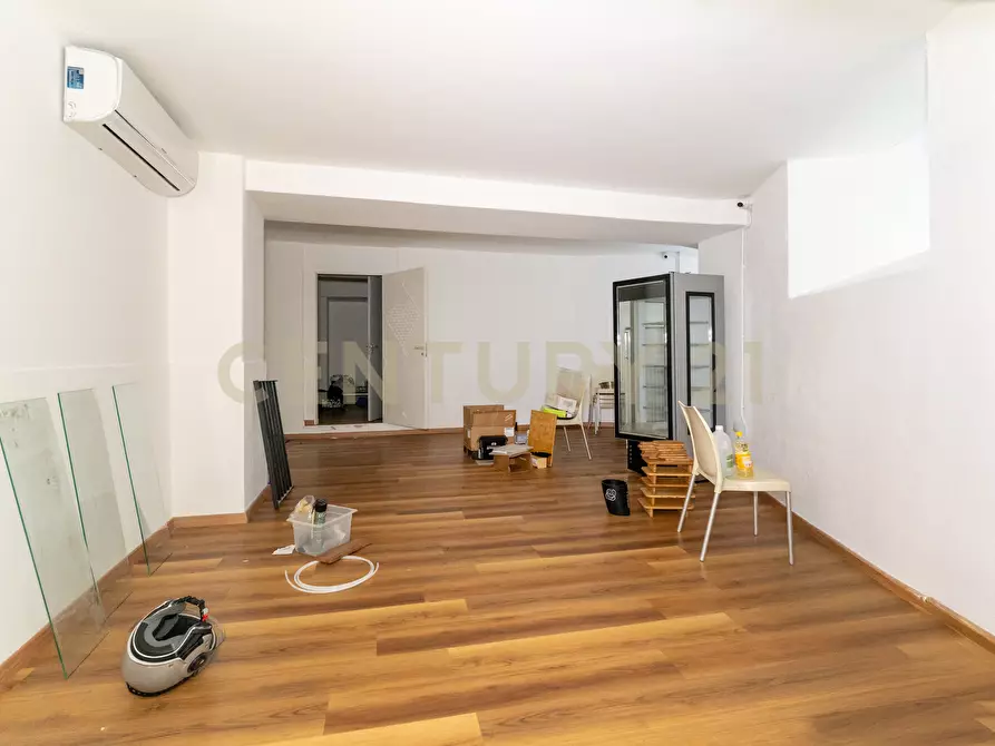 Immagine 17 di Bar / Ristorante in vendita  in Corso delle Province 43 a Catania