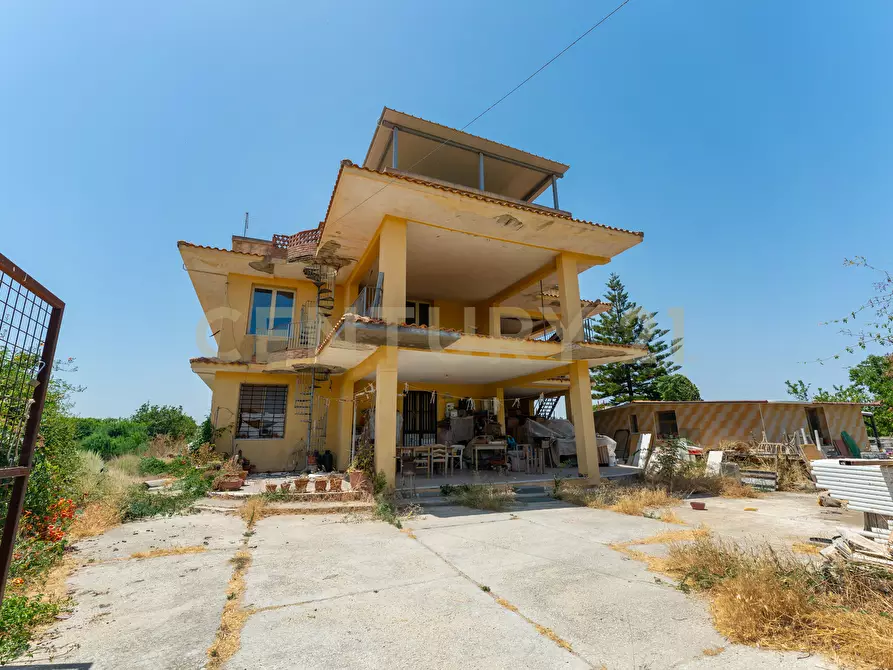 Immagine 1 di Villa in vendita  in C/da Camera a Augusta