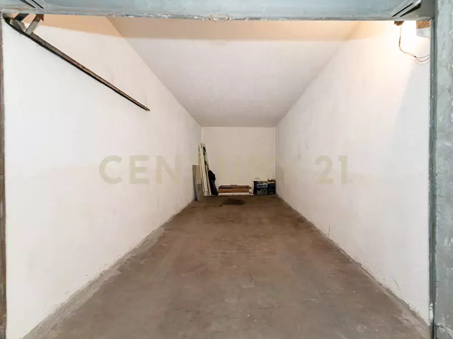 Immagine 5 di Garage in affitto  in Piazza Europa 13 a Catania