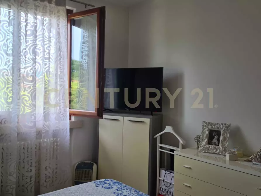 Immagine 7 di Trilocale in vendita  in Via XXV Aprile 3 a Castelnuovo Del Garda
