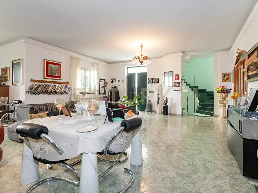 Immagine 1 di Villa in vendita  in Via Mongibello 2 a San Giovanni La Punta