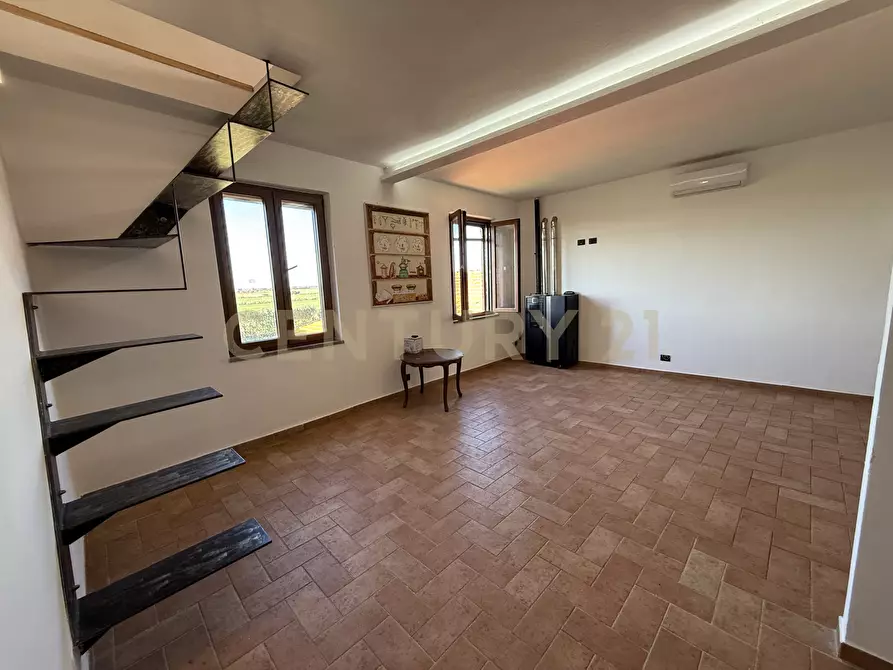 Immagine 3 di Pentalocale in vendita  in Strada della Principina 2 a Grosseto