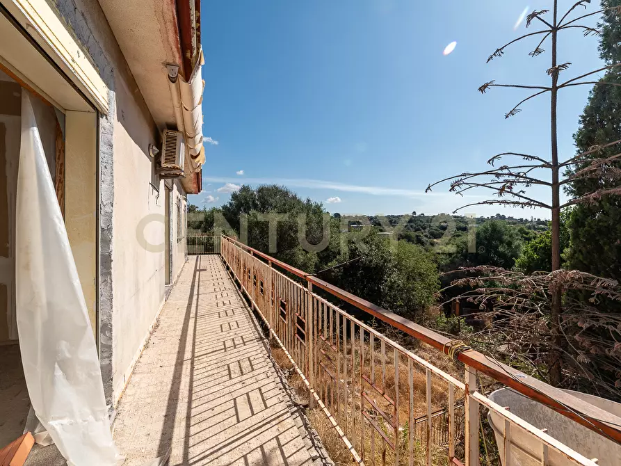 Immagine 37 di Villa in vendita  in Via Santagati Famiglia 10 a Misterbianco